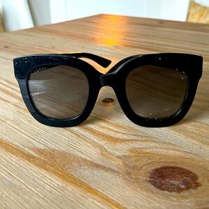 Women’s Authentic Gucci Sunglasses with Rhinestone Stars